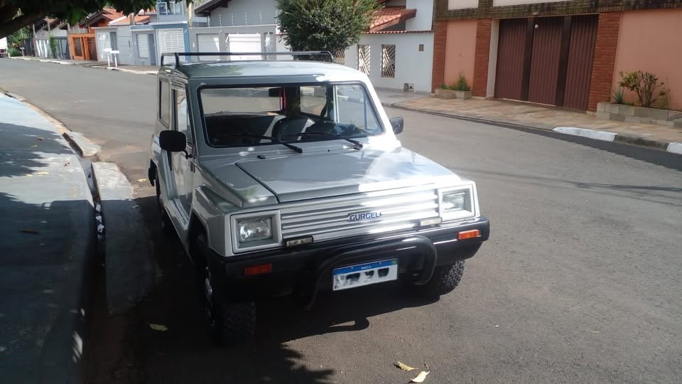 Gurgel x-12 tr